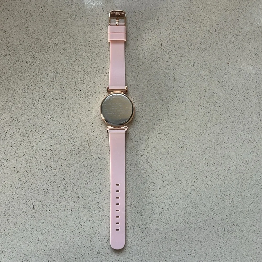 Digital watch (for‎ female)